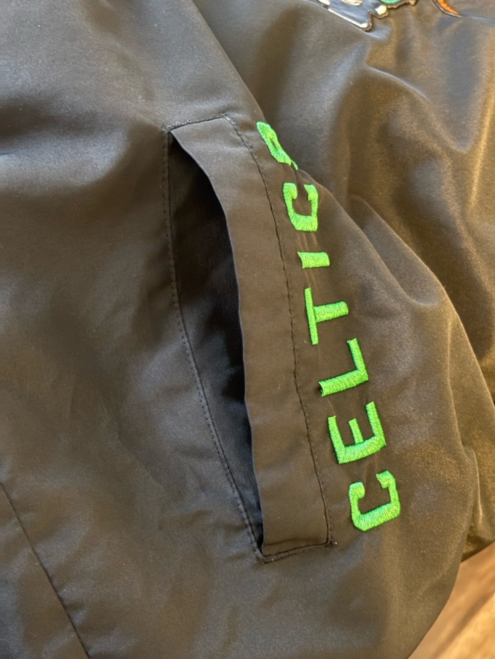 G-III APPAREL Boston Celtics Men’s Large Batter Box Pullover Jacket Carl Banks - Picture 8 of 11